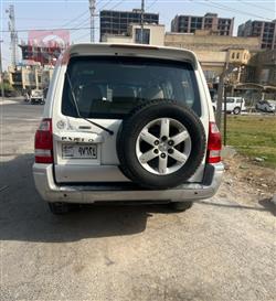 ميتسوبيشي باجيرو